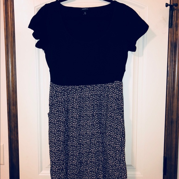 torrid Dresses & Skirts - Torrid Floral Dress